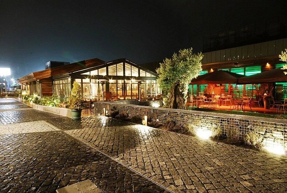 Kahve Dünyasi, Istanbul TY